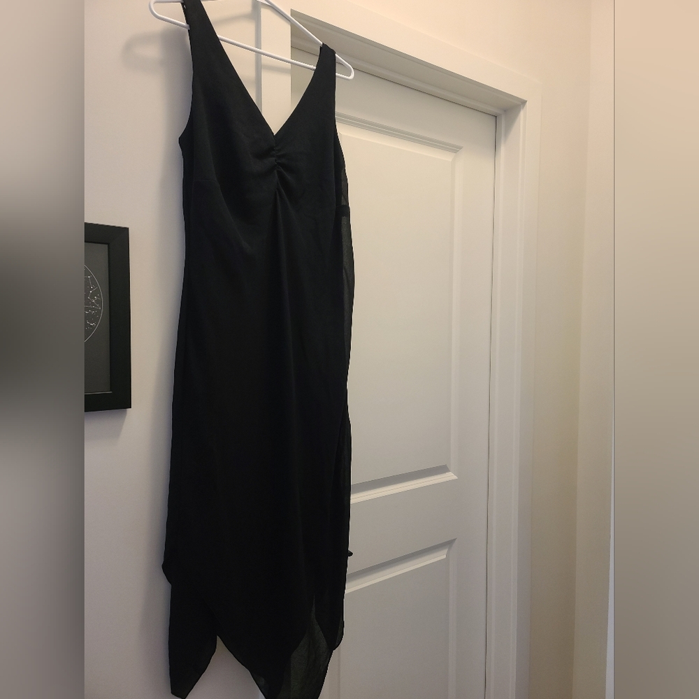 Black V-Neck Asymmetrical Sheath Dress